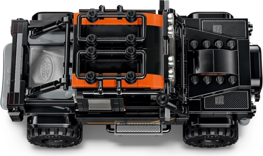 Land Rover Defender poln terenskih detajlov