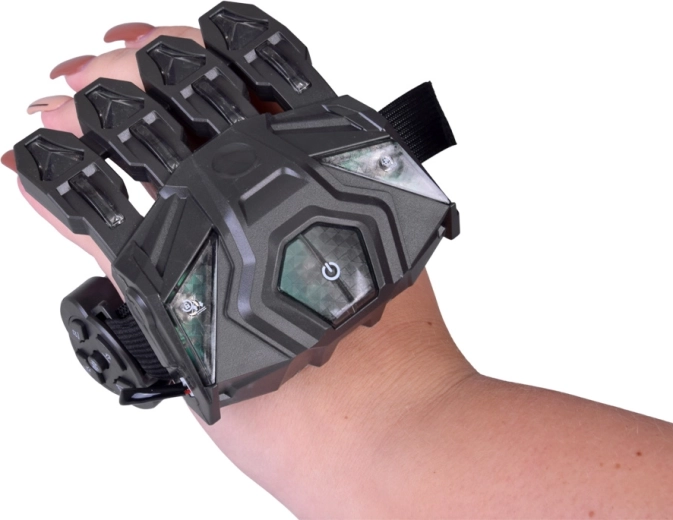 Dva načina upravljanja: rokavica in RC upravljalnik