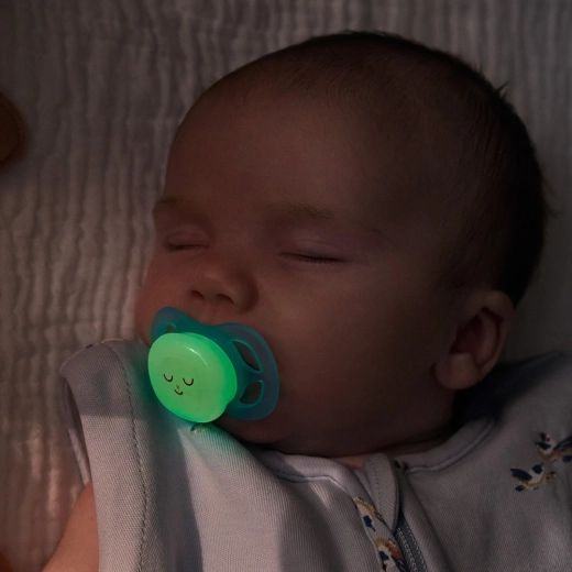 Svetleča sprednja stran za mirne noči