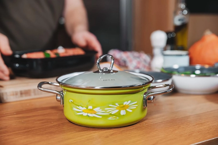 Združljiv z indukcijo in primeren za pomivalni stroj