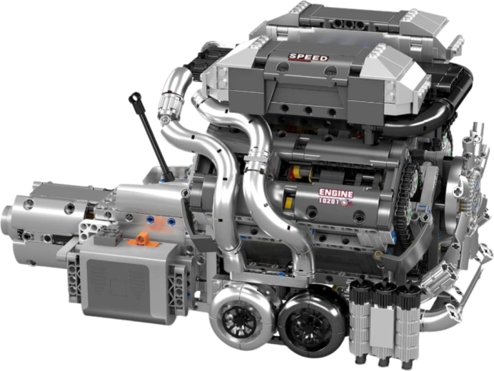 Realističen motor V8 z menjalnikom