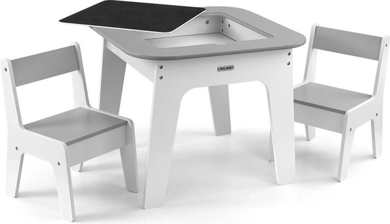 Skrit shranjevalni prostor pod ploščo