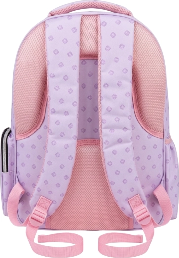 Comfortable carrying thanks to padding and adjustment