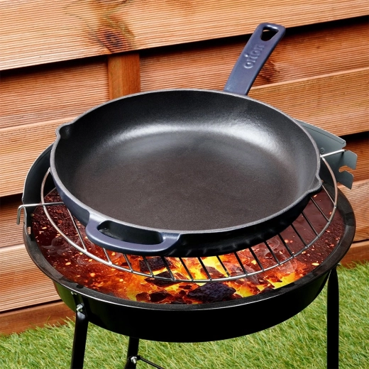 Univerzalna uporaba na štedilniku, žaru in v pečici