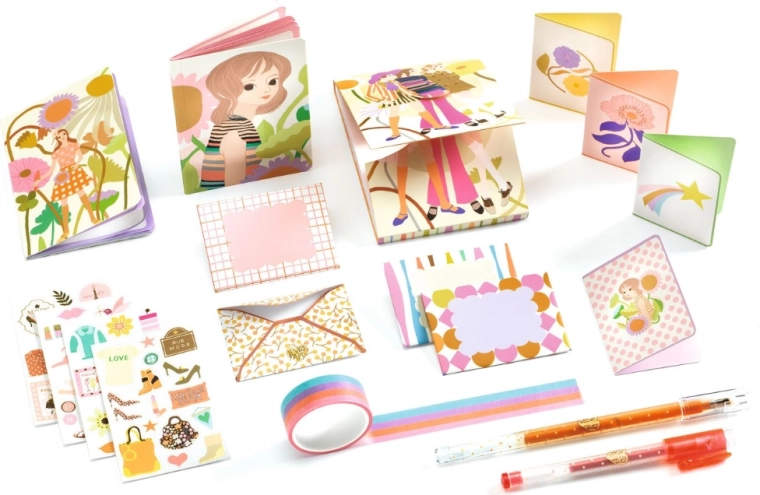 Bogat komplet za pisanje in okraševanje