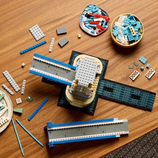 Gradnja z aplikacijo LEGO Builder