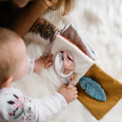 Varno ogledalce za raziskovanje