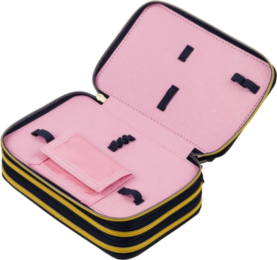 Čvrsta konstrukcija in zanesljive zadrge YKK