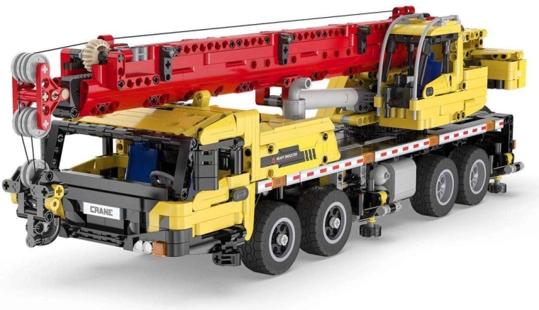 Stabilno šasije in 8 gumijastih koles