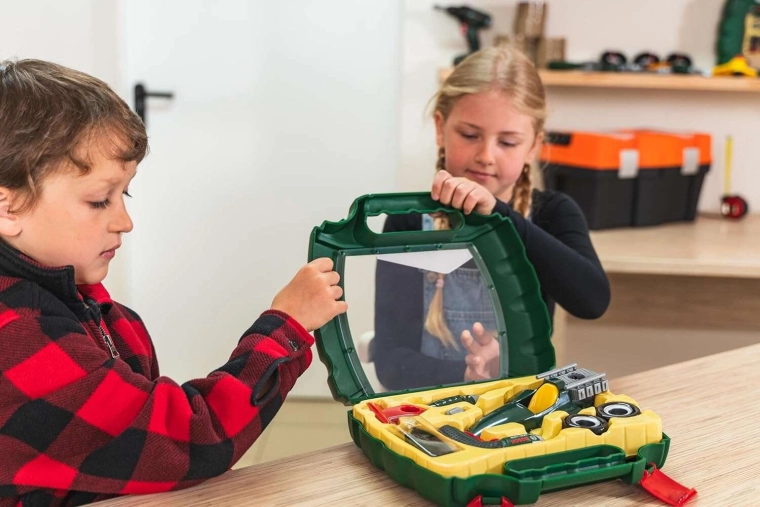 Praktičen kovček – red in zabava na poti