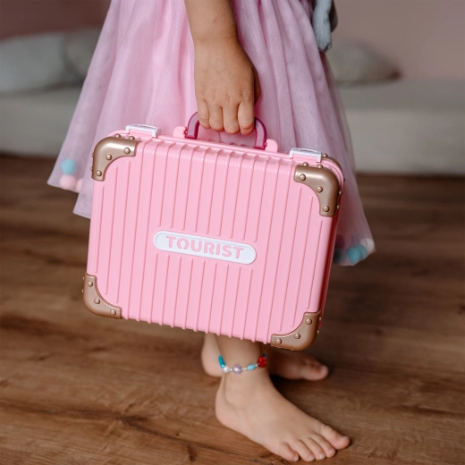 A case for home and travel