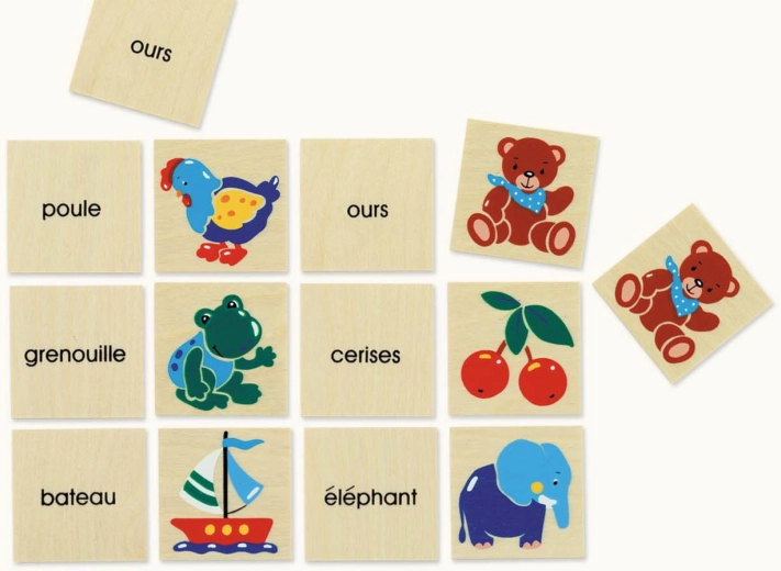 Wooden memory game with pictures and German words