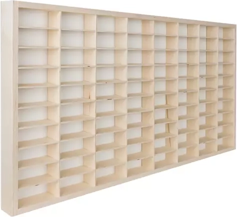 80 compartments for an organized collection