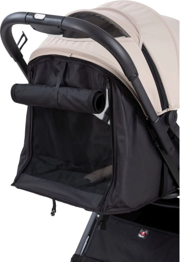 Prezračevana strehica z okencem