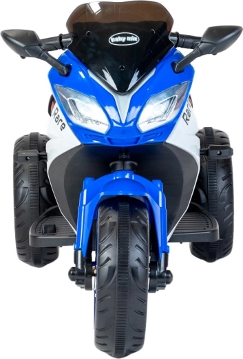 Stabilna trikolesna konstrukcija za varno vožnjo