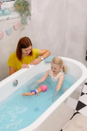 Idealen spremljevalec za kad in bazen