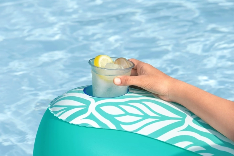 Stabilnost in praktičnost v vodi