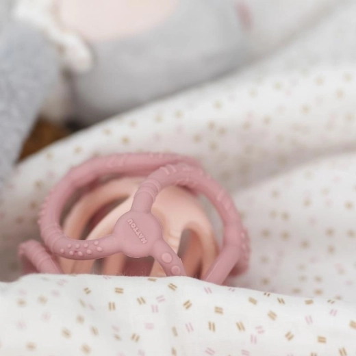 Lahek prijem za majhne ročice