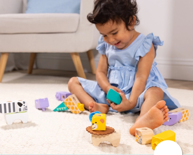 Veliki leseni deli za majhne roke