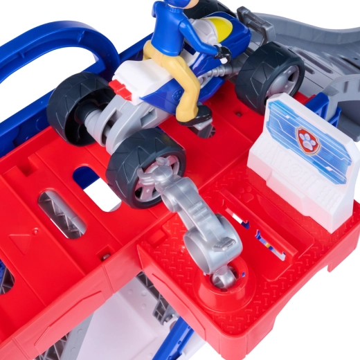 Dvižna ploščad in servisna postaja