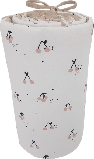 Nežen bombaž in eleganten motiv Cherry
