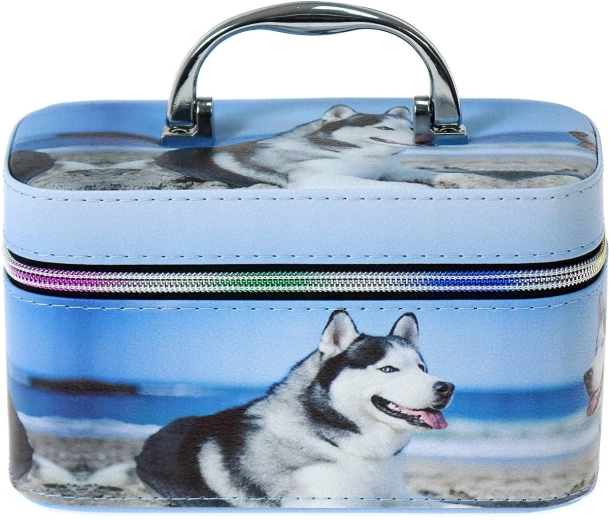 Compact and reinforced case with dog print