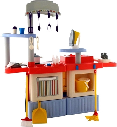 Bogata oprema za realistično igro