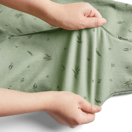 Two-way zipper for easy diaper changes