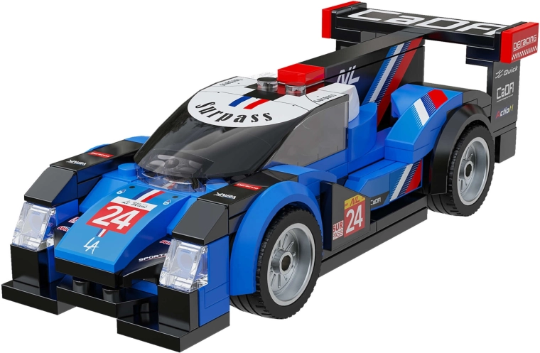 Realističen dirkaški videz