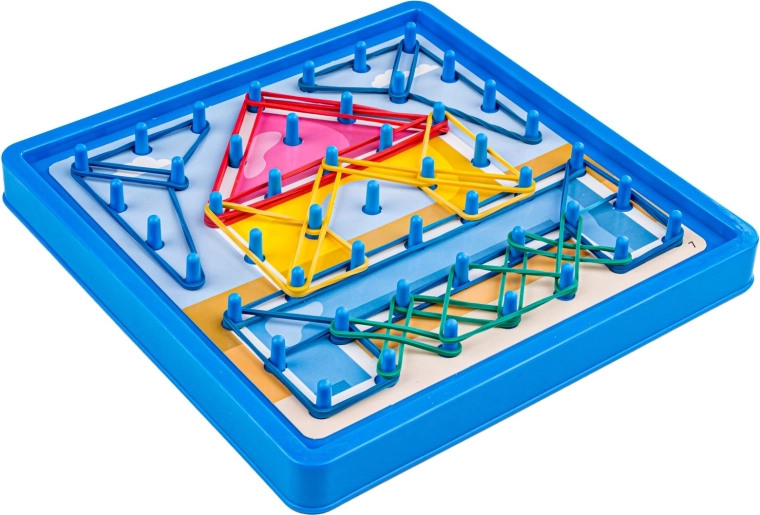 Pegboard for creating shapes