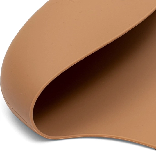 Globok žep za čistejše hranjenje