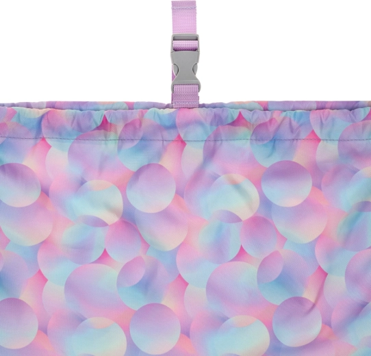 Trpežen in pralni material