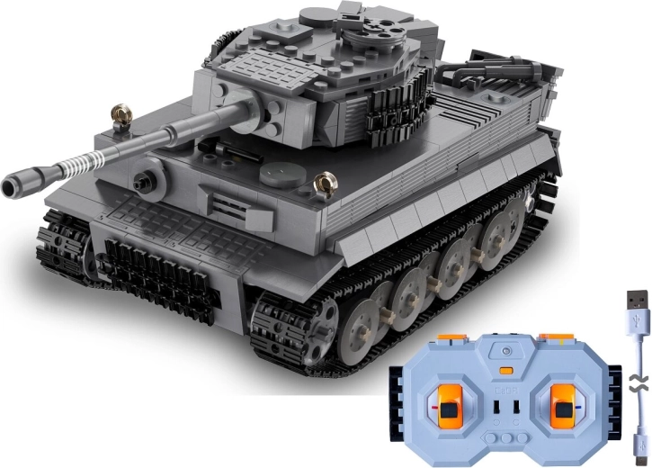 Tracked drive and movable turret
