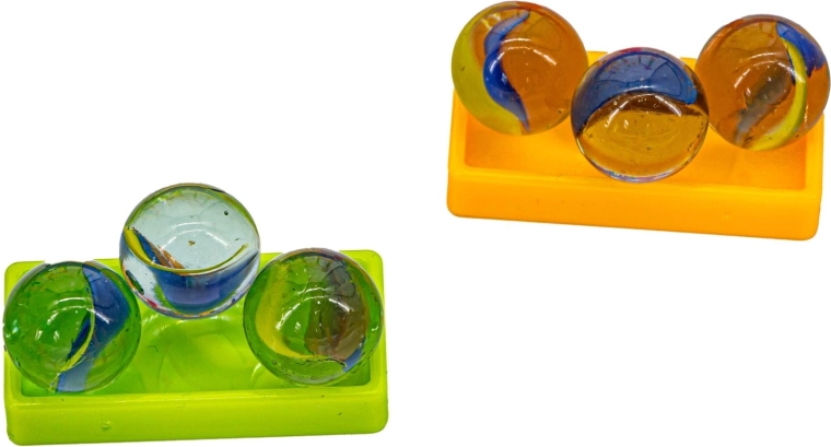 Discounted: damaged packaging, no marbles