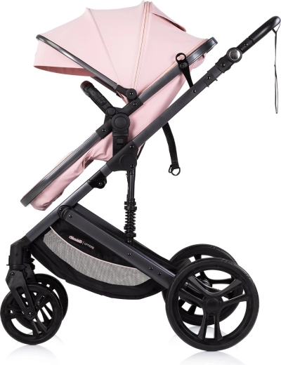 Udobna in stabilna vožnja zaradi vzmetenja in velikih koles