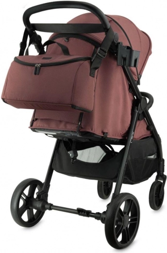 Bogat komplet opreme vključen v ceno