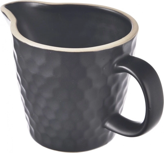 Trpežna kamenina z elegantno teksturo