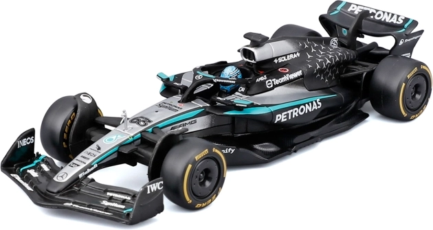 Model formule 1 Bburago Mercedes‑AMG Petronas W16 2025 George Russell v akrilnem boxu (1:43)