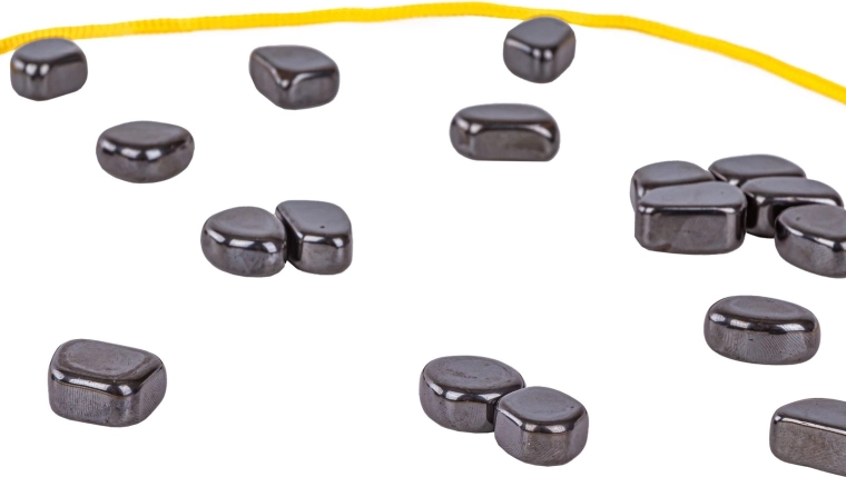 Simple rules, thrilling strategy