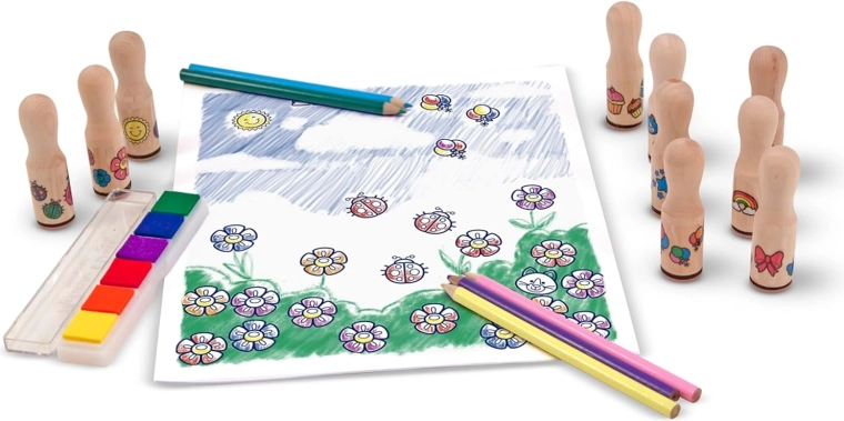 10 lesenih žigov z ljubkimi motivi