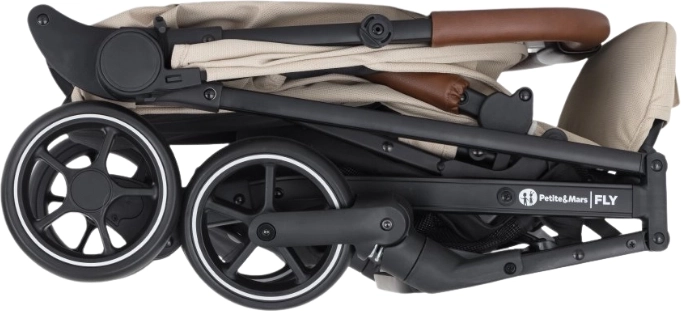 Kompaktno zlaganje in nizka teža