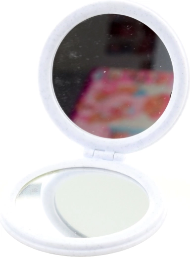 Dvojno ogledalo za večje udobje