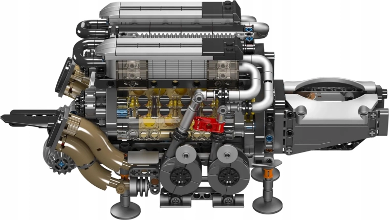 Realističen motor W16