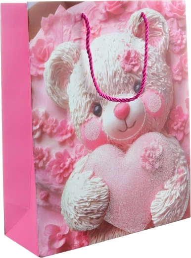 Delicate teddy bear design