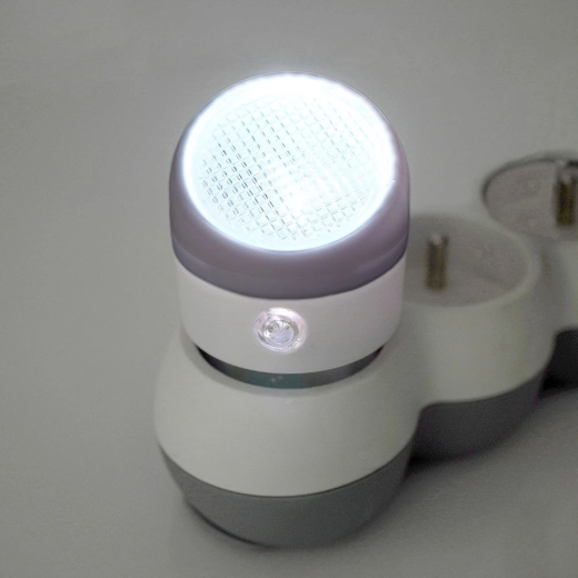 Vrtljiva glava 360° za pravilno usmerjanje