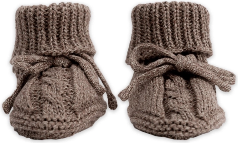 Pletena copatka Lodger knit cable buffalo 0–6 mesecev - 1 kos