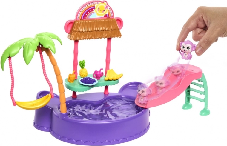 Tobogan naravnost v bazenček