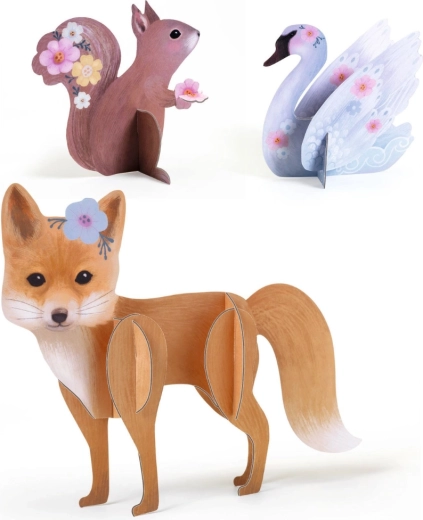 Lesene dekoracije z živalicami za razstavitev