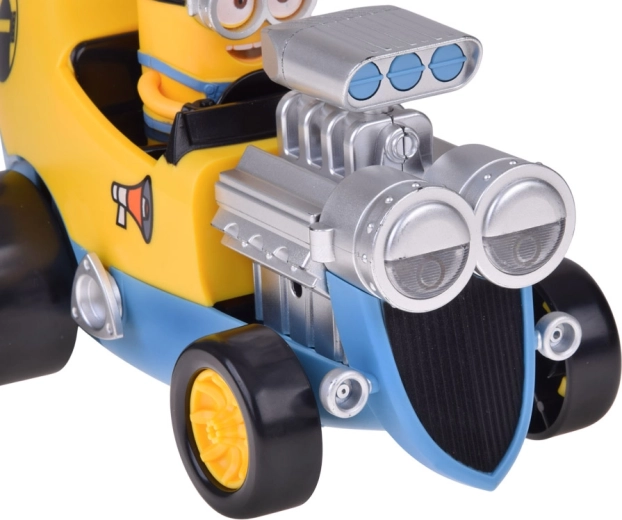 Vibrirajoč motor za realistično akcijo