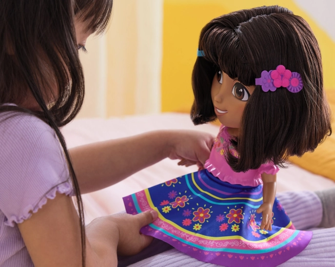 Zvest izgled junakinje iz serije